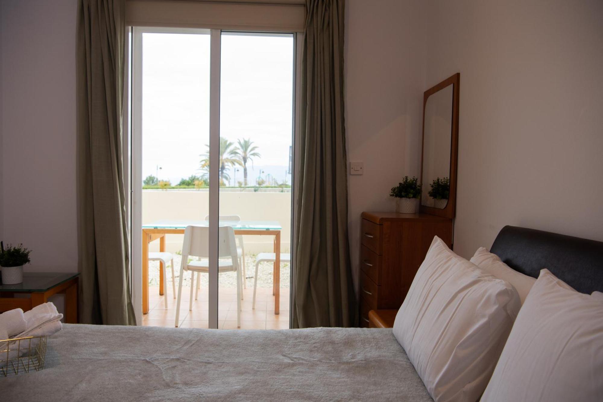 Path Latchi Beachfront Apartments Exterior photo