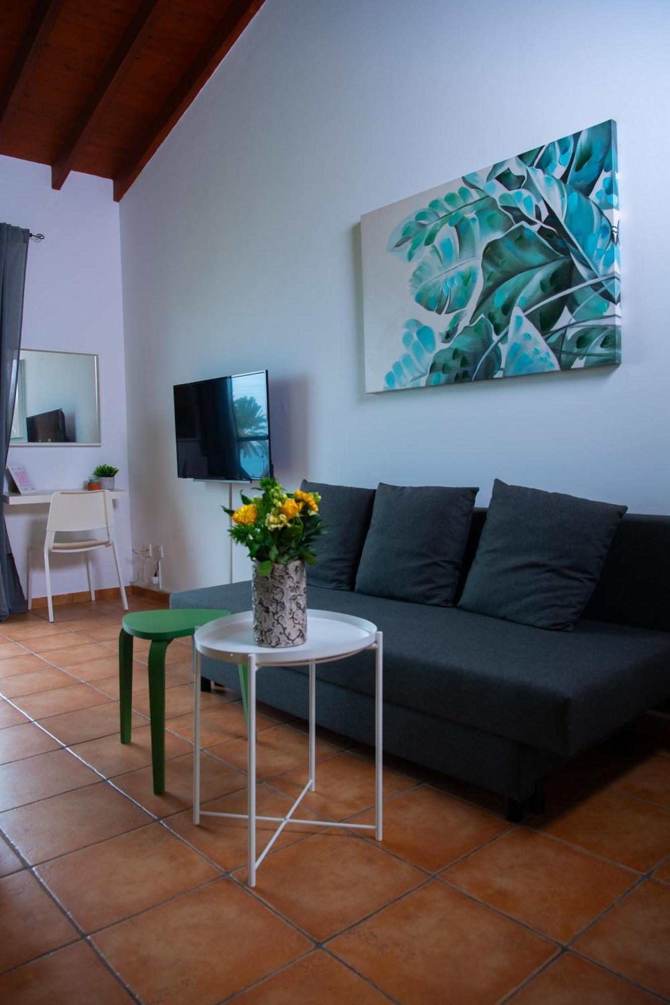 Path Latchi Beachfront Apartments Exterior photo